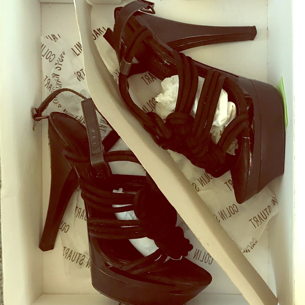 Colin Stuart black Platforms heels